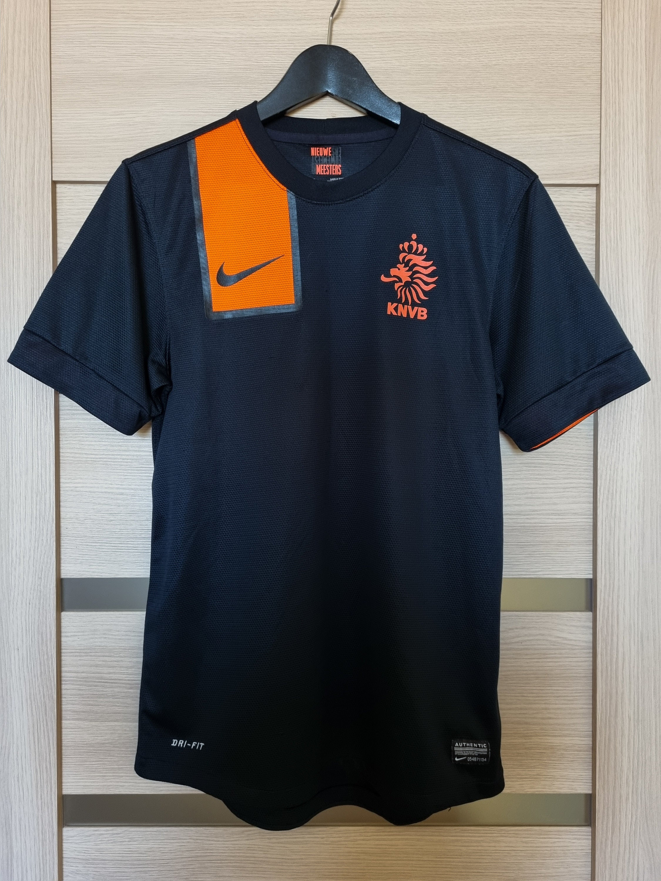 Stryker Netherlands Soccer Team Shirt Adult Orange Knvb (Small)