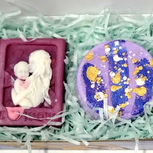 Mothers Day Gift Box | I Love MOM | Custom Message Mom loved Orchid