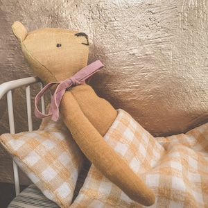 Vintage Linen Teddy