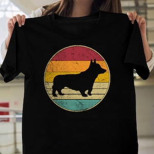 Corgi Dog Vintage Distressed Retro Style 70s 80s Men Women Pullover - Gift for Dog Lovers - Funny Dog - Corgi Lovers - Mother&#39;s Day