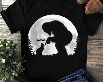 Fun Hand Boop Nose Bigfoot Sasquatch Cat Full Moon Bigfoot T Shirt - Gift for Cat Lovers - Funny Cat Shirt - Cat Shirt For Women - Cat Shirt