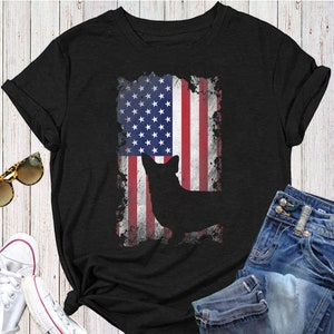 Patriotic Corgi American Flag USA Cute Cool Corgi Dog Lover T-Shirt - Gift for Dog Lovers - Funny Dog - Corgi Lovers - Mother&#39;s Day