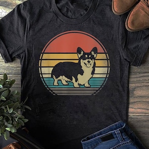 Corgi Dog Retro Vintage 60s 70s Funny Corgi Loves Gift, Retro Vintage Corgi, Corgi Mom, Pembroke Welsh Corgi, Corgi Dog Tee