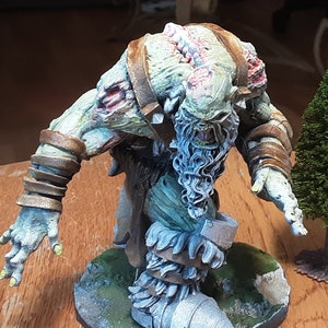 Huge scale Zombie Giant