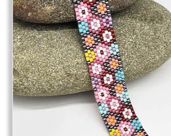 Blossom Bliss Odd Count Peyote Beadwork Bracelet | Pattern Only | Flower Pattern Bracelet Design