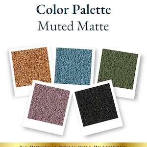 Puede incluir: Una paleta de colores digital titulada Digital Color Palette Muted Matte con cinco imágenes cuadradas de pequeñas cuentas en cobre, azul polvoriento, verde oliva, malva y negro. El texto No Physical Items Will Be Shipped aparece abajo.