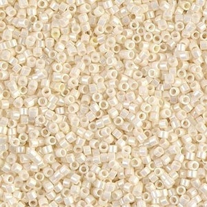 Crystal Light Strawberry ICL 11/0 Delica Seed Beads || DB-0075 | 11/0  delica beads || DB0075 - Mack & Rex