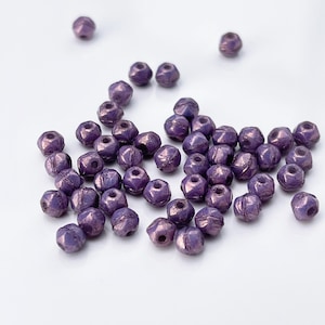 Niedliche 3 mm Lila Vega Böhmische Glasschliffperlen | 50stk