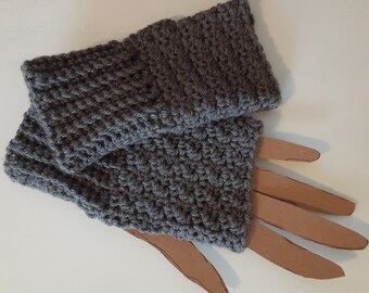 Crochet Fingerless Glove Gray