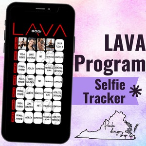 Puede incluir: Una pantalla de teléfono en blanco y negro que muestra un programa de entrenamiento llamado "LAVA BODI". El programa incluye una cuadrícula de diferentes tipos de entrenamiento, que incluyen yoga, control del núcleo, HIIT, compuesto de resistencia, híbrido primal, agilidad, isométrico, quema metabólica y todoterreno atlético. El texto "LAVA Program Selfie Tracker" se muestra encima de la pantalla del teléfono.
