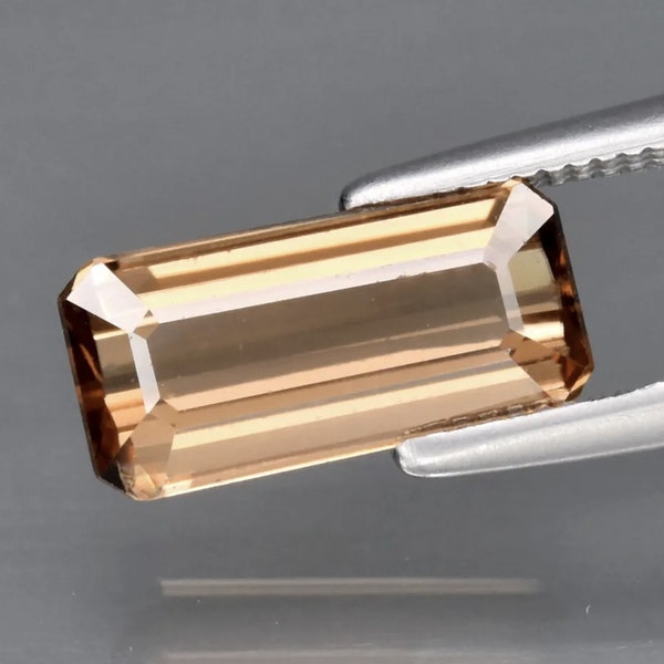 Zircon from Tanzania Champagne VS 1.77 carat