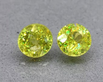 Lot de 2 Sphènes de Madagascar 1.17 carat