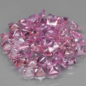 Superb VS lot of 25 Princess Sapphires 1.90 carat from 2 to 2.4 mm