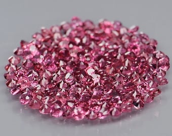 Lot of 32 Rhodolites from Madagascar VS 0.60 carat 1.4 mm