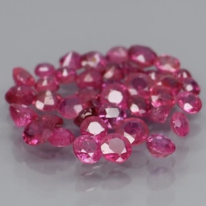 Lot of 40 Rubies from Thailand 3.78 carats from 2 to 3 mm