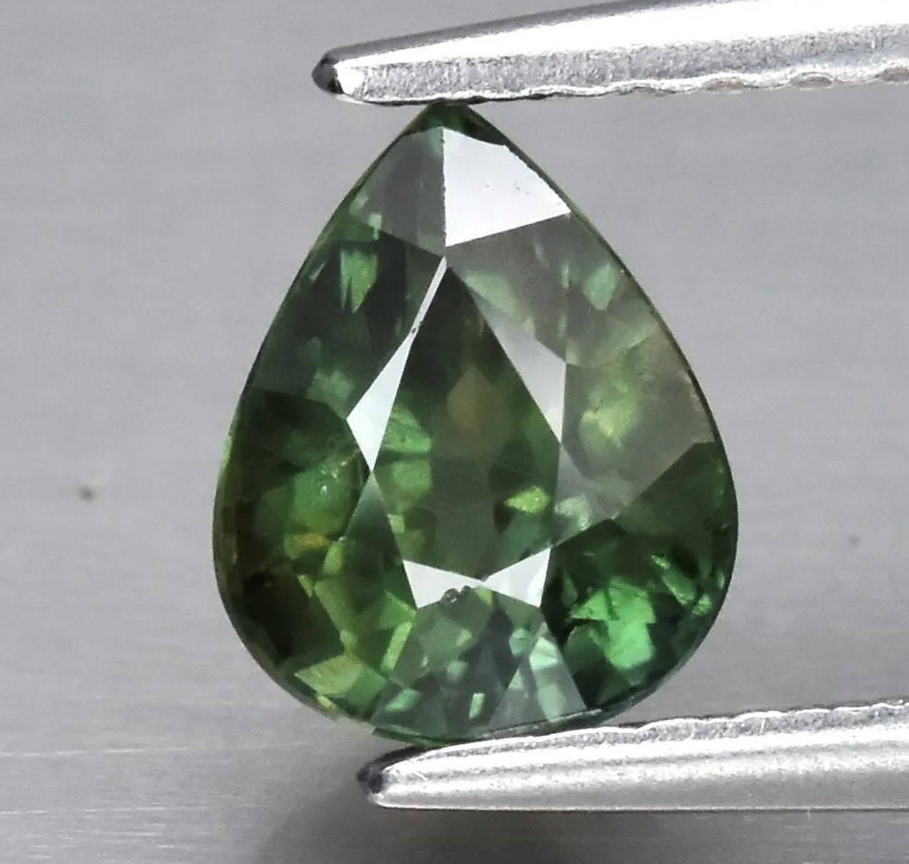 Kenyan sapphire 1.03 carat