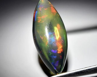 Lovely black Opal from Ethiopia 1.42 carat