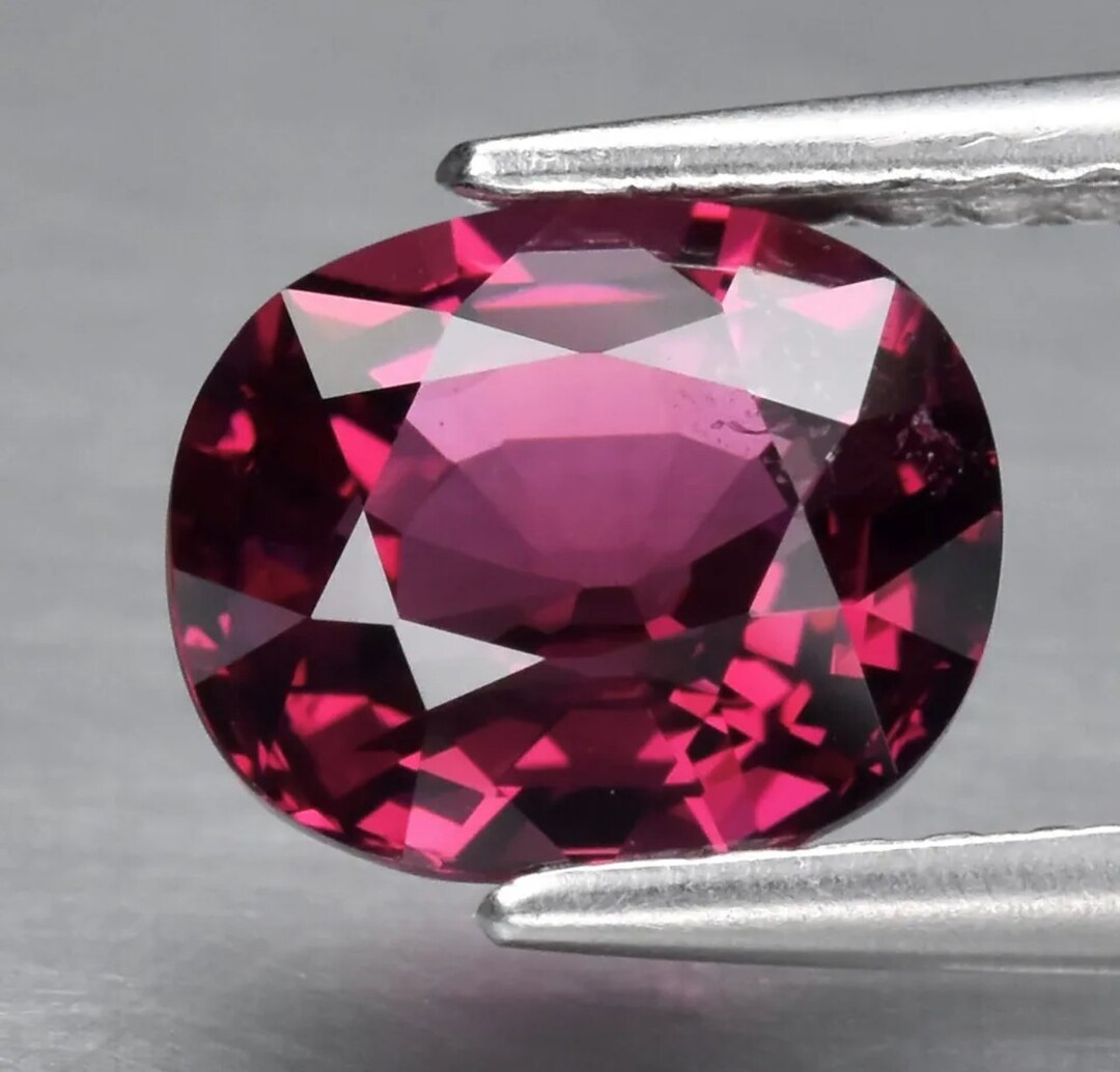 Rare ! Rhodolite Rose Pourpre De Madagascar : 1,79 Carat ★★ P333.129t