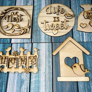 Wooden Craft Signs - 6 Piece DIY Kit, 10cm Diameter, Perfect for Home  Decoration - Unfinished Wooden Plate Blanks Dish for Crafts and Painting :  : Arts & Crafts