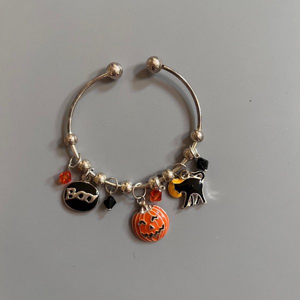 Vintage Halloween Cuff Charm Bracelet. Adorable. A Fun Addition to Your Halloween and Outfits. A Nice Gift.