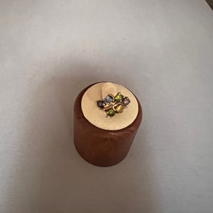 Vintage 14K Solid Gold Ring with Six Beautiful Gemstones.