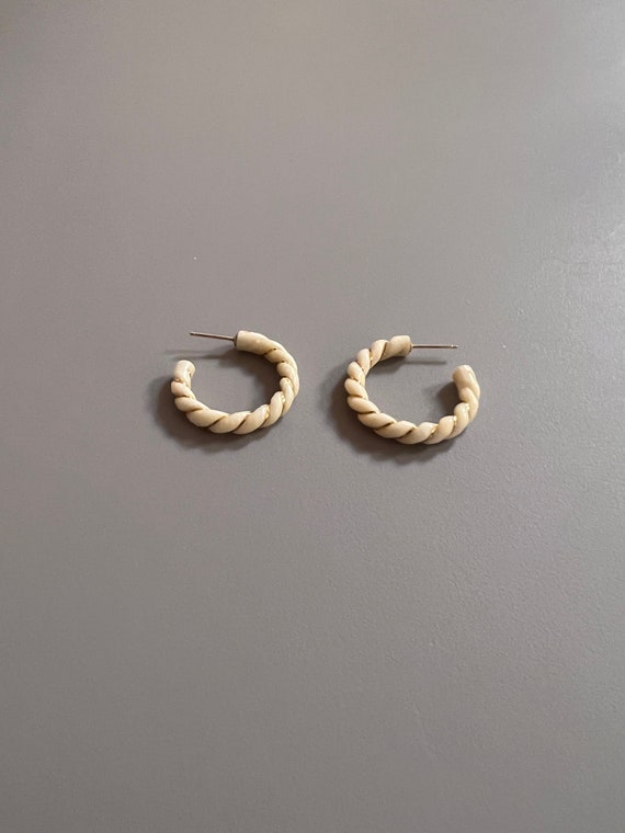 Vintage Hoop Earrings with 14K Gold Swirl. Not Su… - image 3