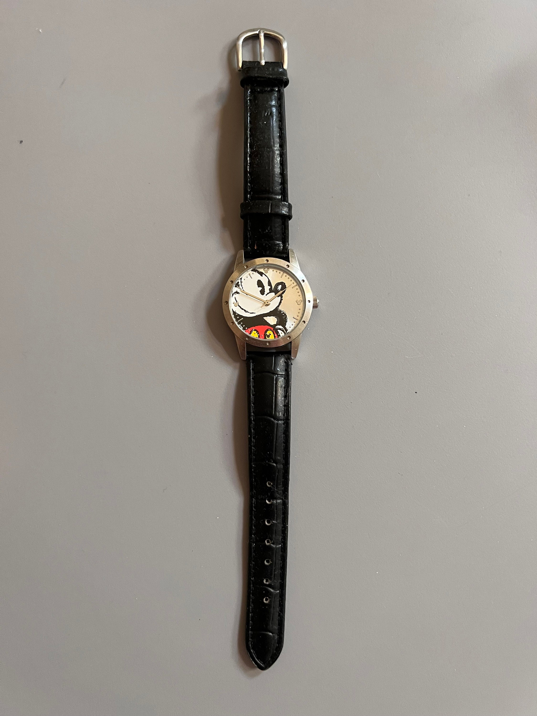 NIB Limited Release Disneyland Resort Collector Watch UNISEX Citizen main image 2