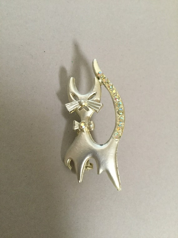 Vintage Rhinestone Kitty Brooch. Has a Cool Style… - image 2