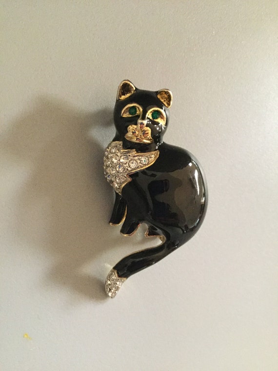 Vintage Kitty Rhinestone Brooch. Has Beautiful Vib