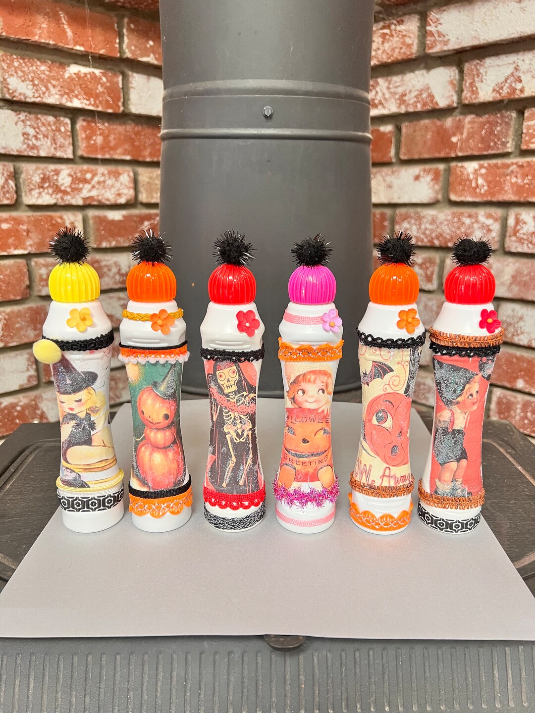 Decorated Bingo Daubers With Beautiful Vintage Like Halloween Images