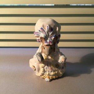 Vintage Beatrix Potter &quot;Lady Mouse&quot;. Beswick England. 1951. Cute as Can Be. A Nice Gift to Someone Special.