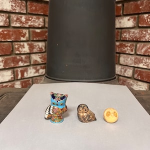 Vintage Miniature Owl Figurines. Cute and Adorable. Made of Different Styles and Materials. Sold Separately.