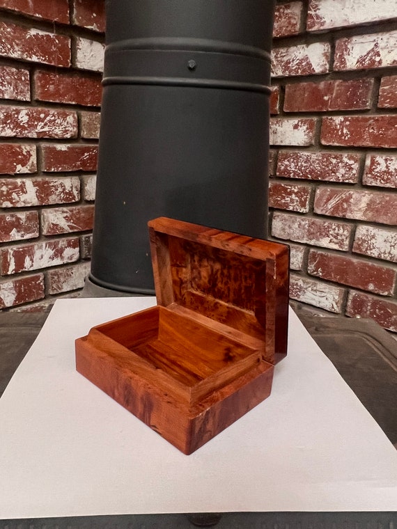 Wood Jewelry/Trinket Box. Has Beautiful Designs. … - image 7