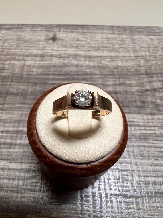 14K Solid Gold Solitaire Diamond Ring. Great addi… - image 9