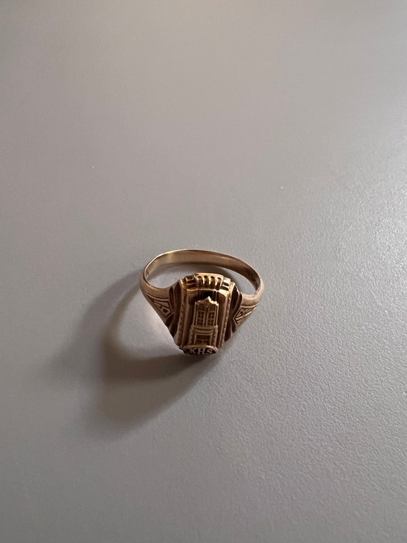 Vintage 10K Solid Gold 1943 KHS Class Ring. Has Beautiful Designs. A Nice Gift. Etsy