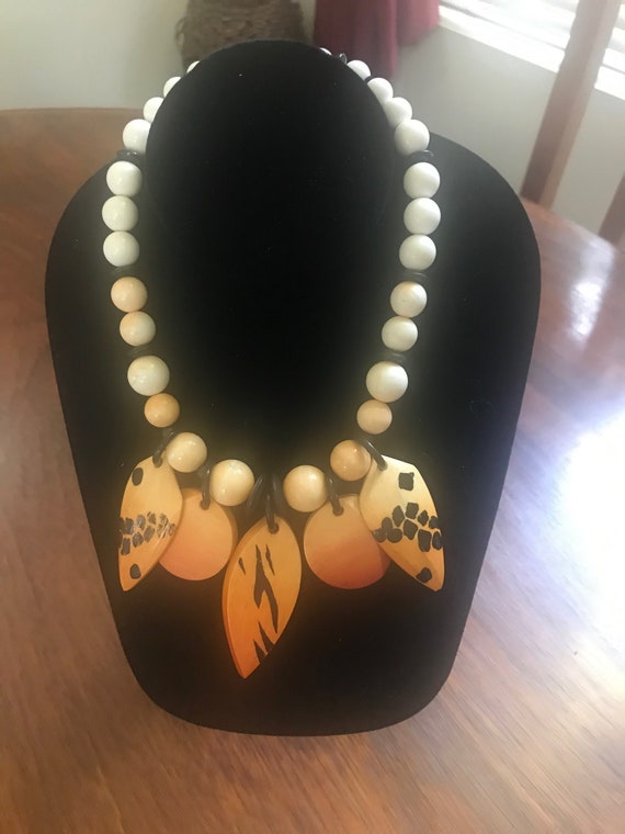 Very unique animal motif necklace with spacers fro