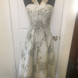 Vintage 50's rose print bombshell dress with metallic gold painted roses. image 6