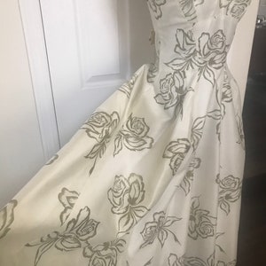 Vintage 50's rose print bombshell dress with metallic gold painted roses. image 8