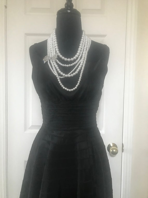 Gorgeous black Taffeta dress, with rows of pin-tu… - image 6