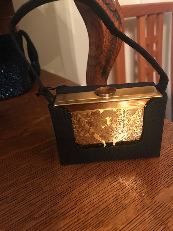 Beautiful vintage ELGIN American purse compact, NE