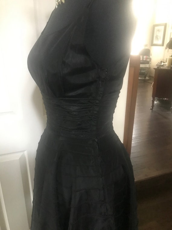 Gorgeous black Taffeta dress, with rows of pin-tu… - image 4
