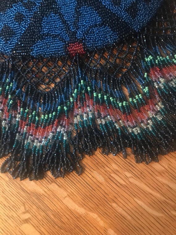 An amazing substantial vintage beaded purse with … - image 2