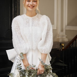 Romantic Pleated Ruffle Layered Oversized Bridal Cape with Tulle Puff Sleeves : The Ultimate Wedding Mesh Jacket and Evening Top Cover-Up image 3