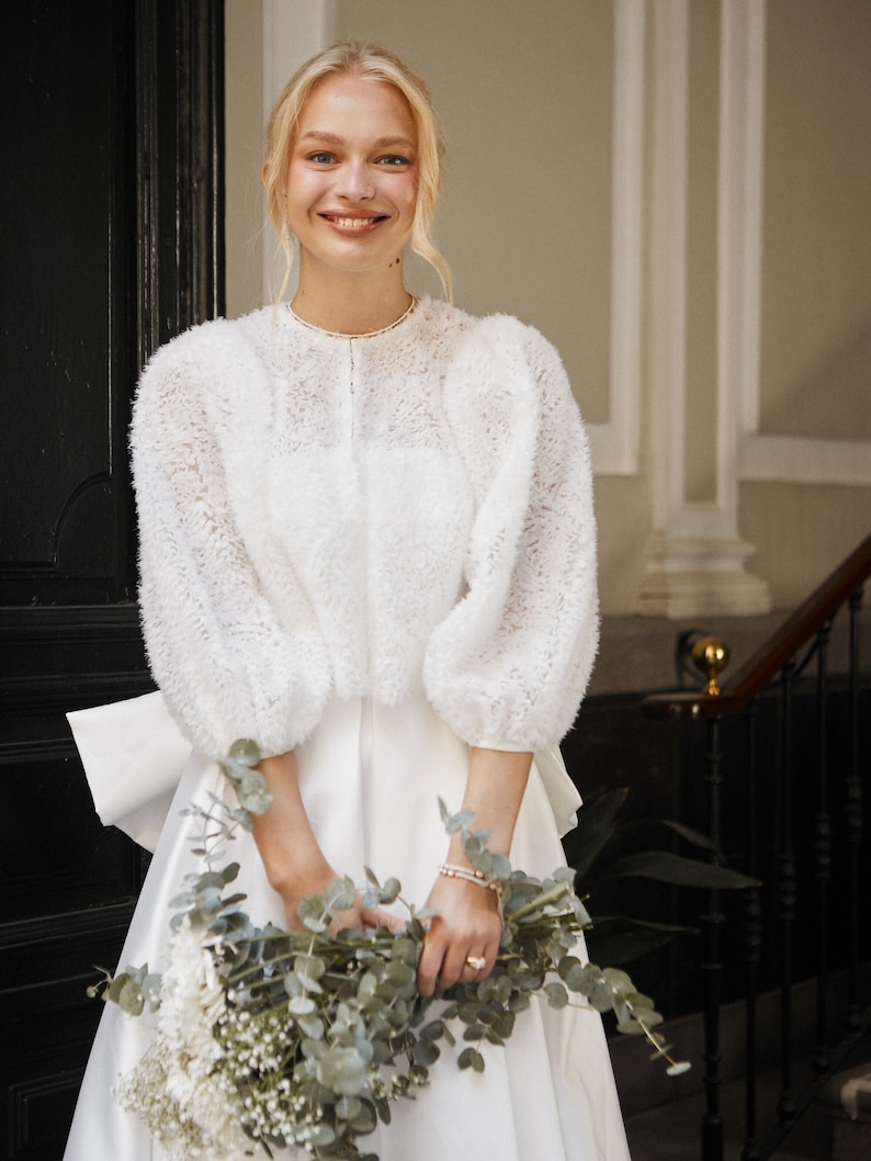 Romantic Pleated Ruffle Layered Oversized Bridal Cape with Tulle Puff Sleeves : The Ultimate Wedding Mesh Jacket and Evening Top Cover-Up image 3