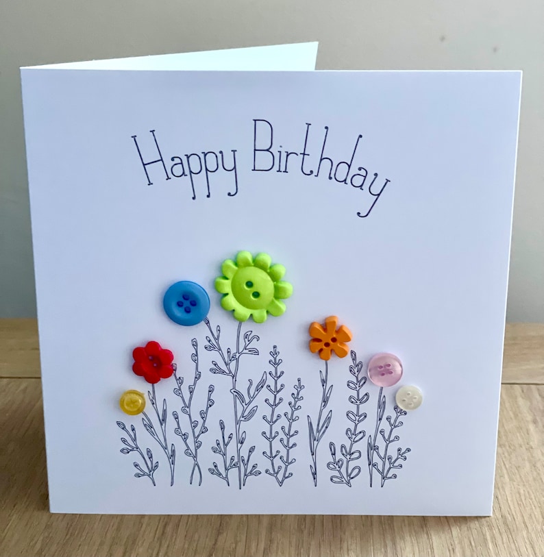 Carte d'art bouton joyeux anniversaire fleur fait main, réalisée sur commande image 1