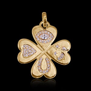 Handmade 925 Sterling Silver Pave Diamond Good Luck Clover Charm Pendant Jewelry