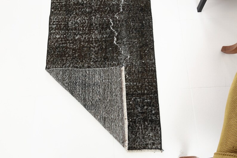 2x10 TURKISH VINTAGE RUNNER,Oushak Handmade Wool Rug,2x10 Runner Rug,Unique Rug,Wool Area Rug,Bohemian Runner,Vintage Carpet,6352
