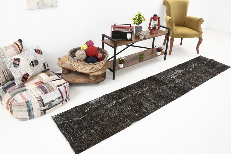 2x10 TURKISH VINTAGE RUNNER,Oushak Handmade Wool Rug,2x10 Runner Rug,Unique Rug,Wool Area Rug,Bohemian Runner,Vintage Carpet,6352