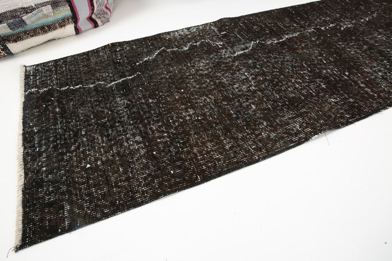 2x10 TURKISH VINTAGE RUNNER,Oushak Handmade Wool Rug,2x10 Runner Rug,Unique Rug,Wool Area Rug,Bohemian Runner,Vintage Carpet,6352