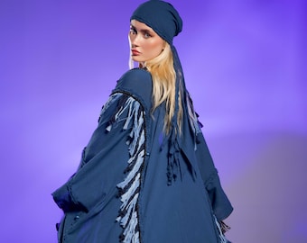 Mantello sciamanico in cotone biologico con frange blu navy Boho, poncho Boho in cotone biologico con frange, mantella Boho biologica, poncho unisex lungo copricapo
